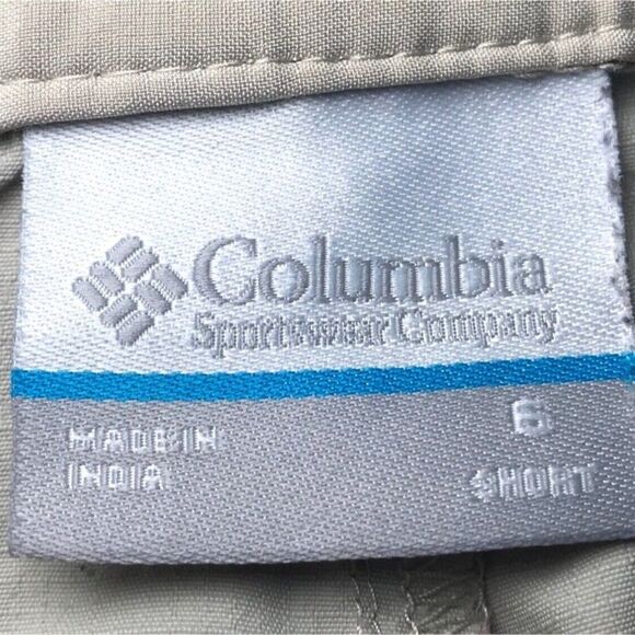 Vintage Y2K Columbia Khaki Low Rise Indie Gorpcore Convertible Cargo Pants / 6 - Picture 5 of 6